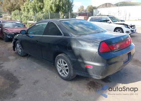 2001 Honda Accord 3.0 Ex из США, поврежденный, VIN 1HGCG22581A033158